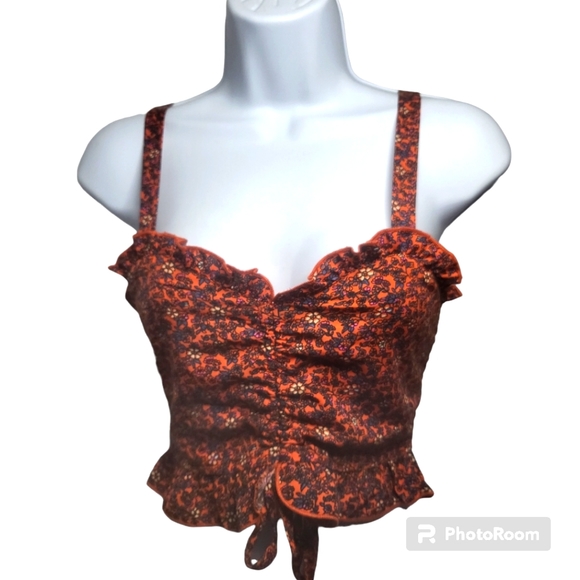 BOG Collective Crop Top NWT Floral Pattern Size Small - Picture 2 of 5